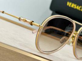 Picture of Versace Sunglasses _SKUfw55560441fw